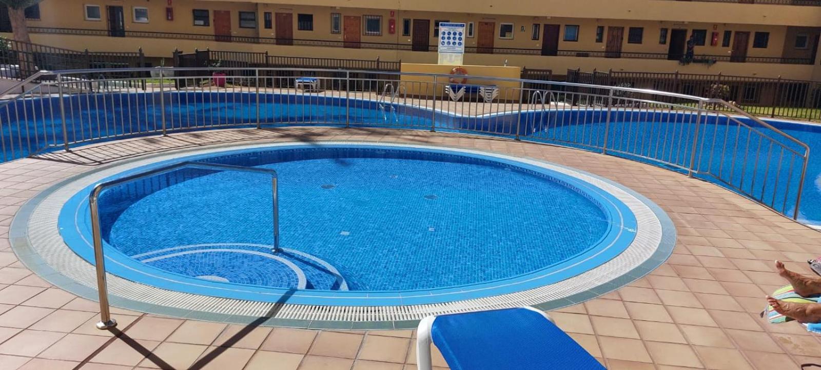 Firstline Apartment Los Cristianos Arona  Exterior photo